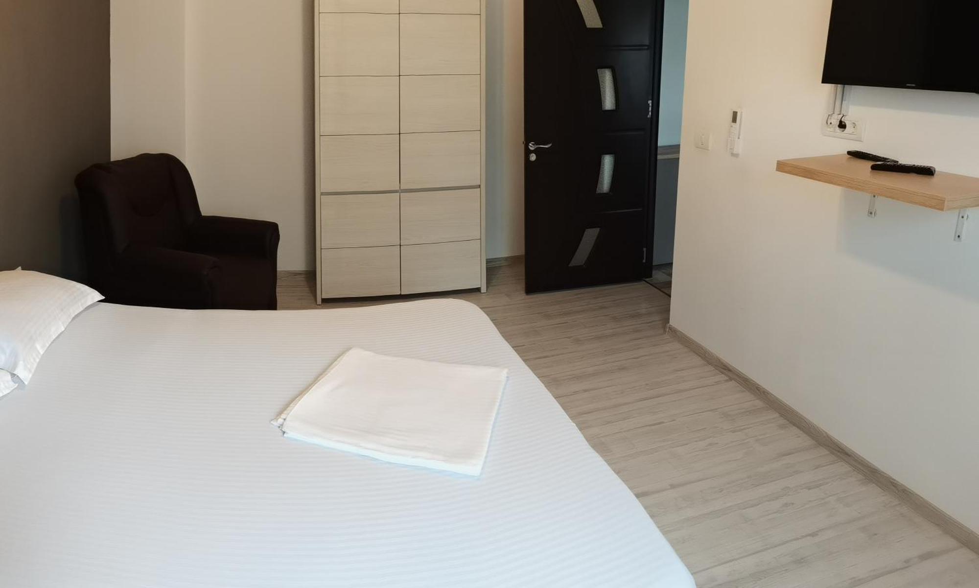 Carla'S Place Ap1 Oradea Extérieur photo
