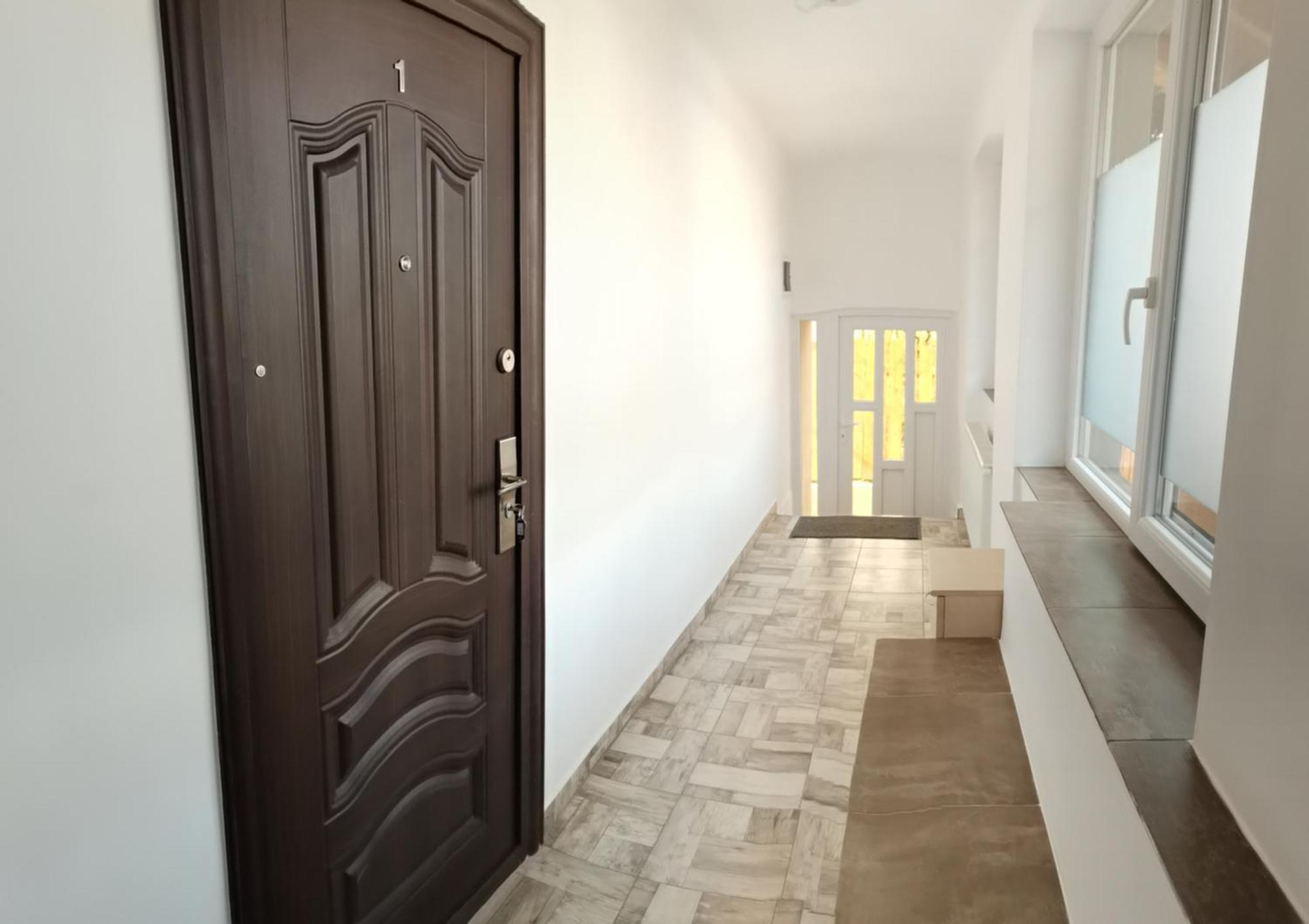 Carla'S Place Ap1 Oradea Extérieur photo
